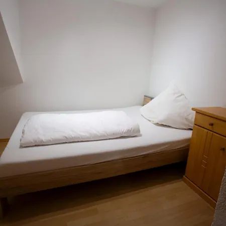 Landgasthof Kreuz Königsheim Gasthof 3*